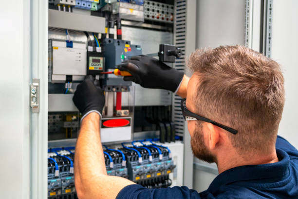 Best Electrician for Home Renovation  in Mahomet, IL